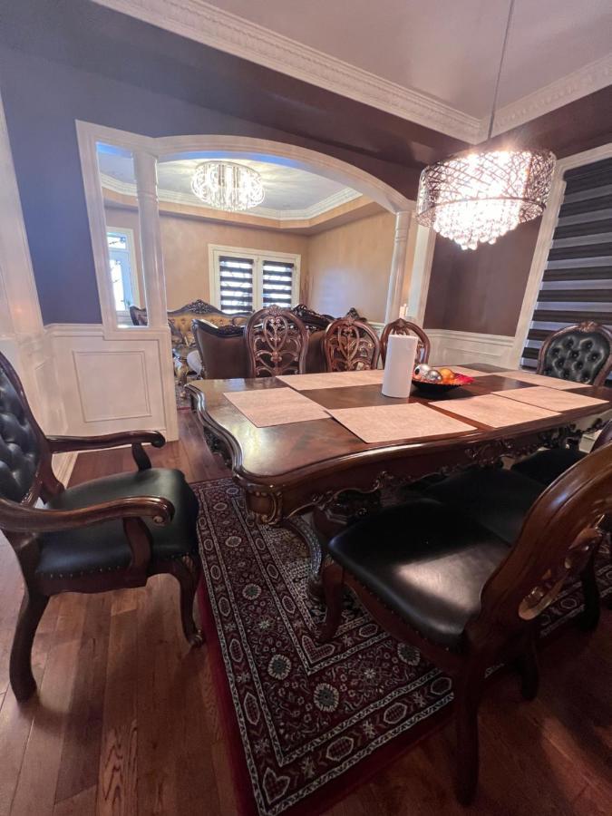 Spacious Detached In Brampton Exterior foto